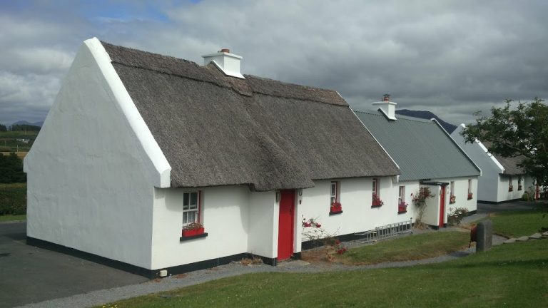 Renvyle Thatched Cottages