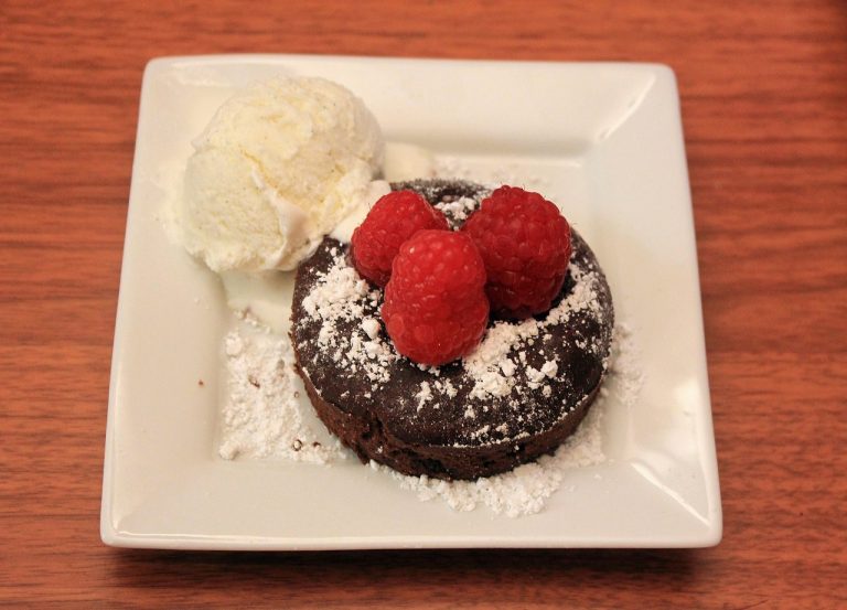 Kylemore Pass Hotel Bar & Restaurant
