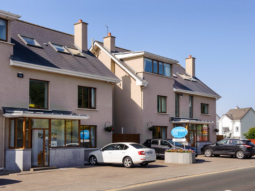 Clifden Coach House